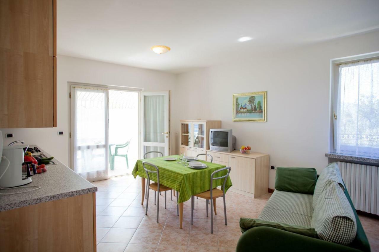 Residence Villa Aranci Лімоне-суль-Гарда Екстер'єр фото